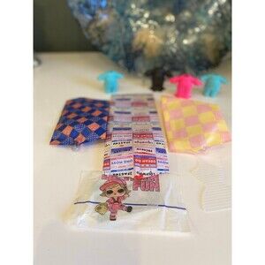 Hangers Can be sent free if purchased with any other LOL purchase